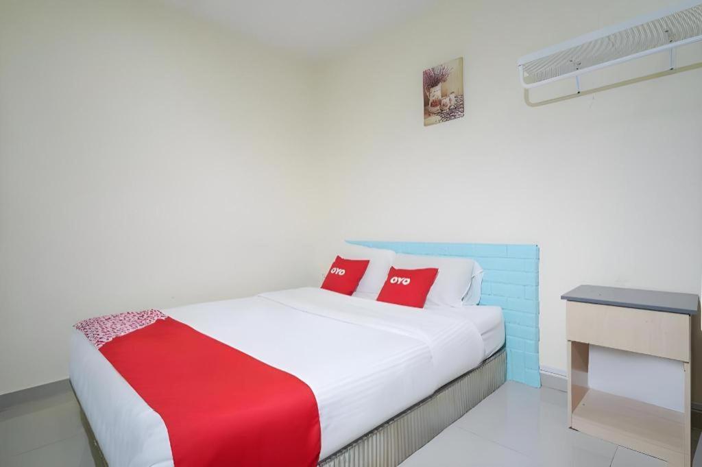 Oyo 89717 Budget Star Hotel Kuala Lumpur Buitenkant foto